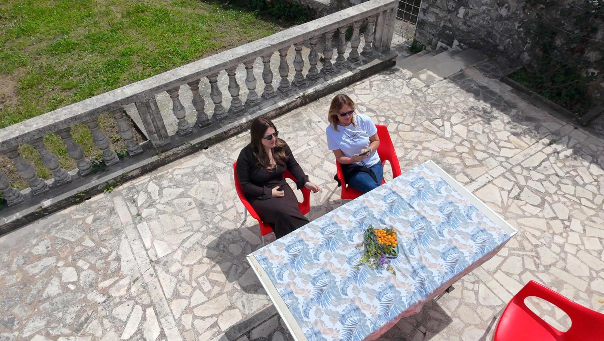 Garden Vista Stone House Villa โกตอร์ ภายนอก รูปภาพ